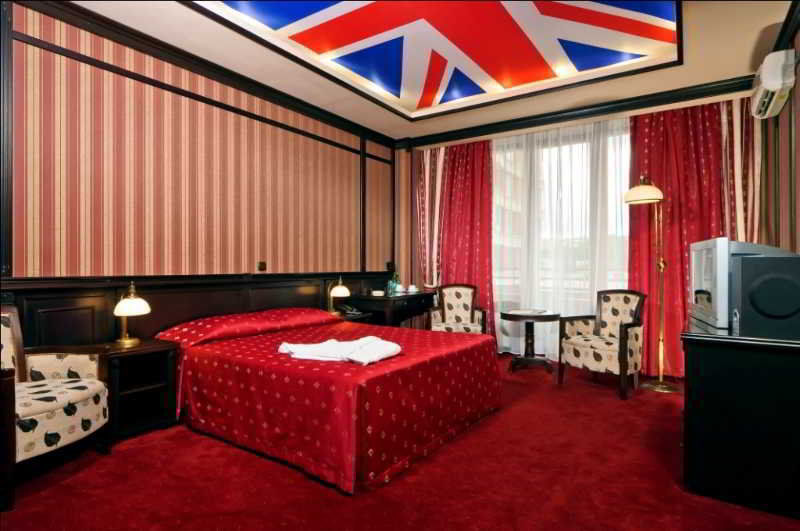 Attache Hotel Kiev Ngoại thất bức ảnh